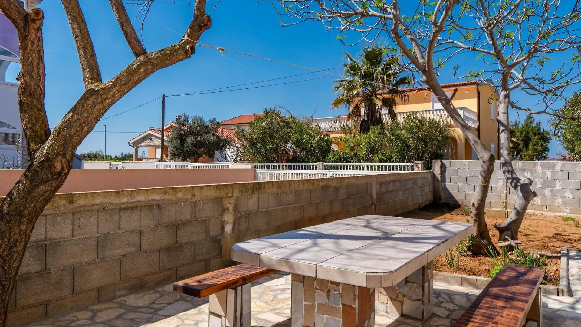 Apartment Sostaric Vir 0*,  Croatia