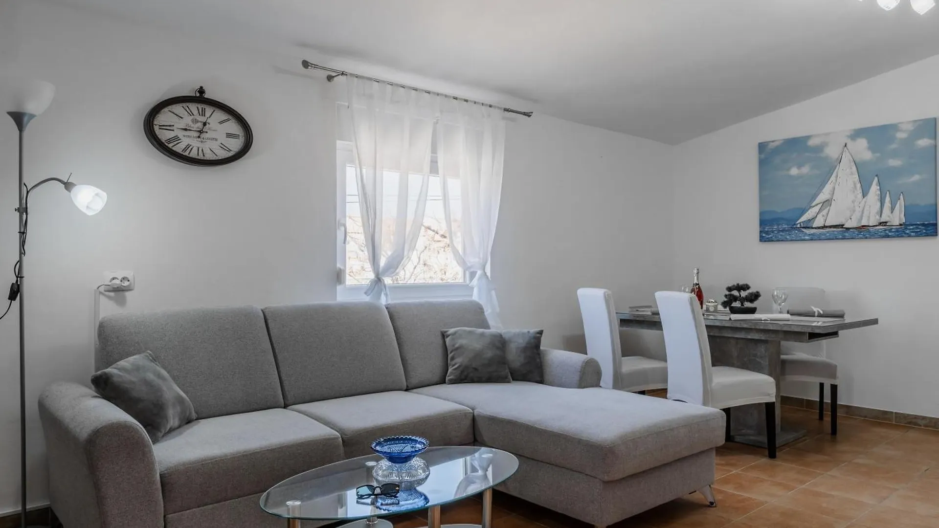Apartment Sostaric Vir