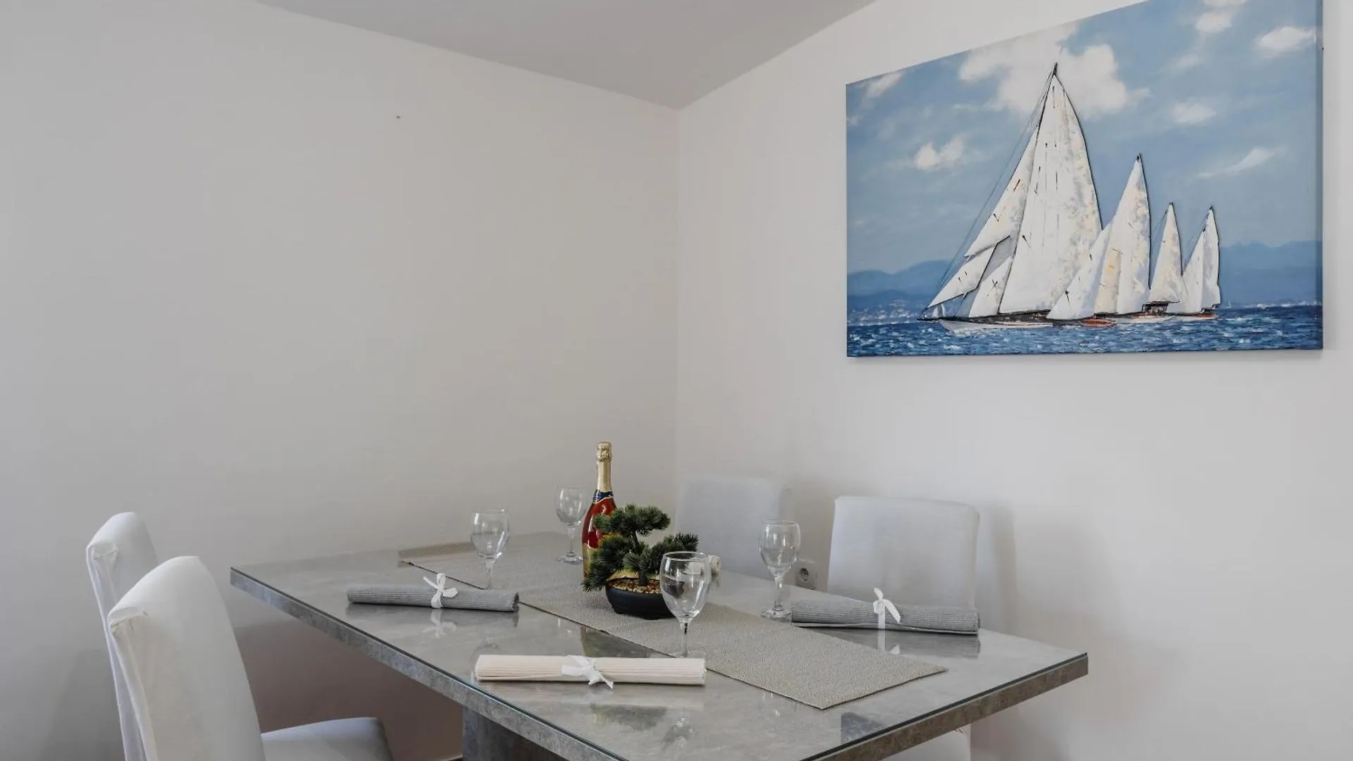 Apartment Sostaric Vir 0*,